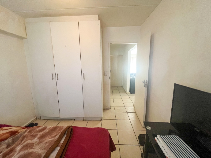 2 Bedroom Property for Sale in Maitland Western Cape